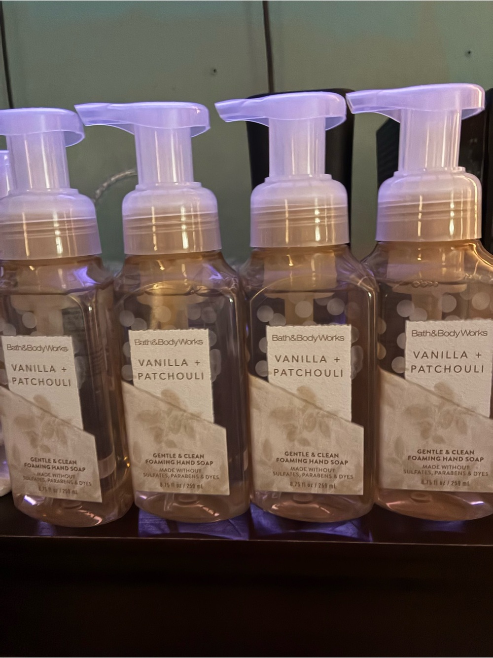 Bath & Body Works Vanilla + Patchouli Foaming Hand Soap — (4)